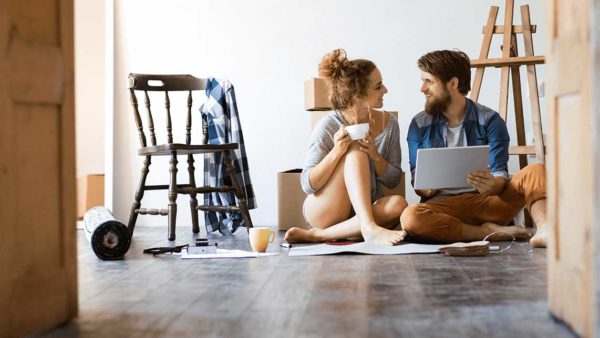 Husband and wife deciding on the best mortgage option